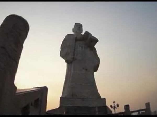 2014年，药交会开幕式。